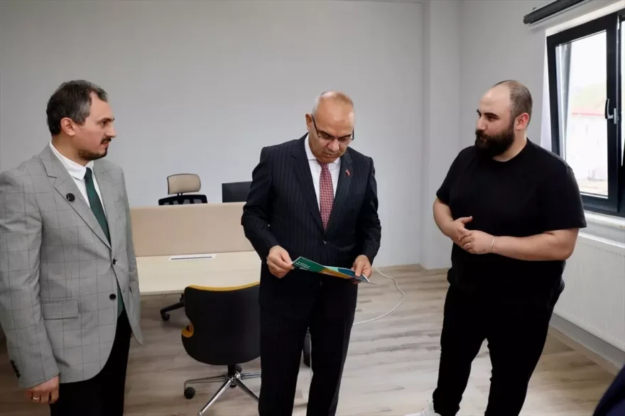 Giresun Valisi Mustafa Koç, Teknopark’ta Projeleri İnceledi