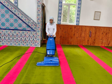 Kurban Bayramı Öncesi Camilerde Temizlik Çalışmaları