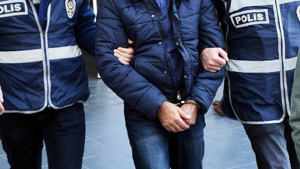 İzmir Barometresi Raporu: İzmirlilerin Yüzde 39’u Savaş Halinde Erdoğan’a Güveniyor