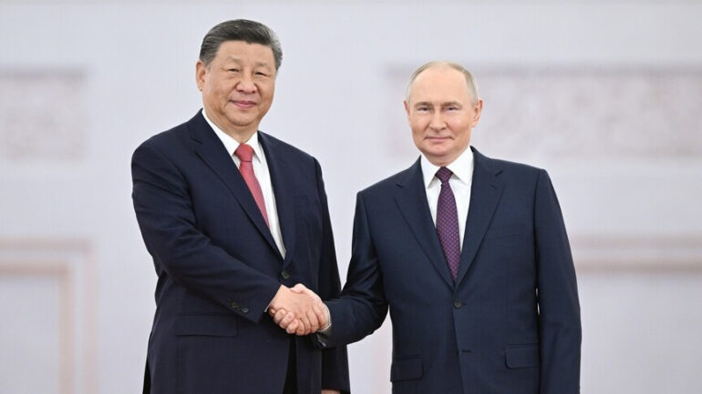 Putin, Pekin’de Çalışmalara Başladı