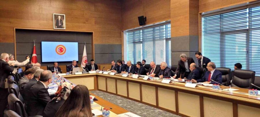 Uzman Erbaş Kanunu’nda Değişiklik İçeren Teklif, Milli Savunma Komisyonu’nda Kabul Edildi